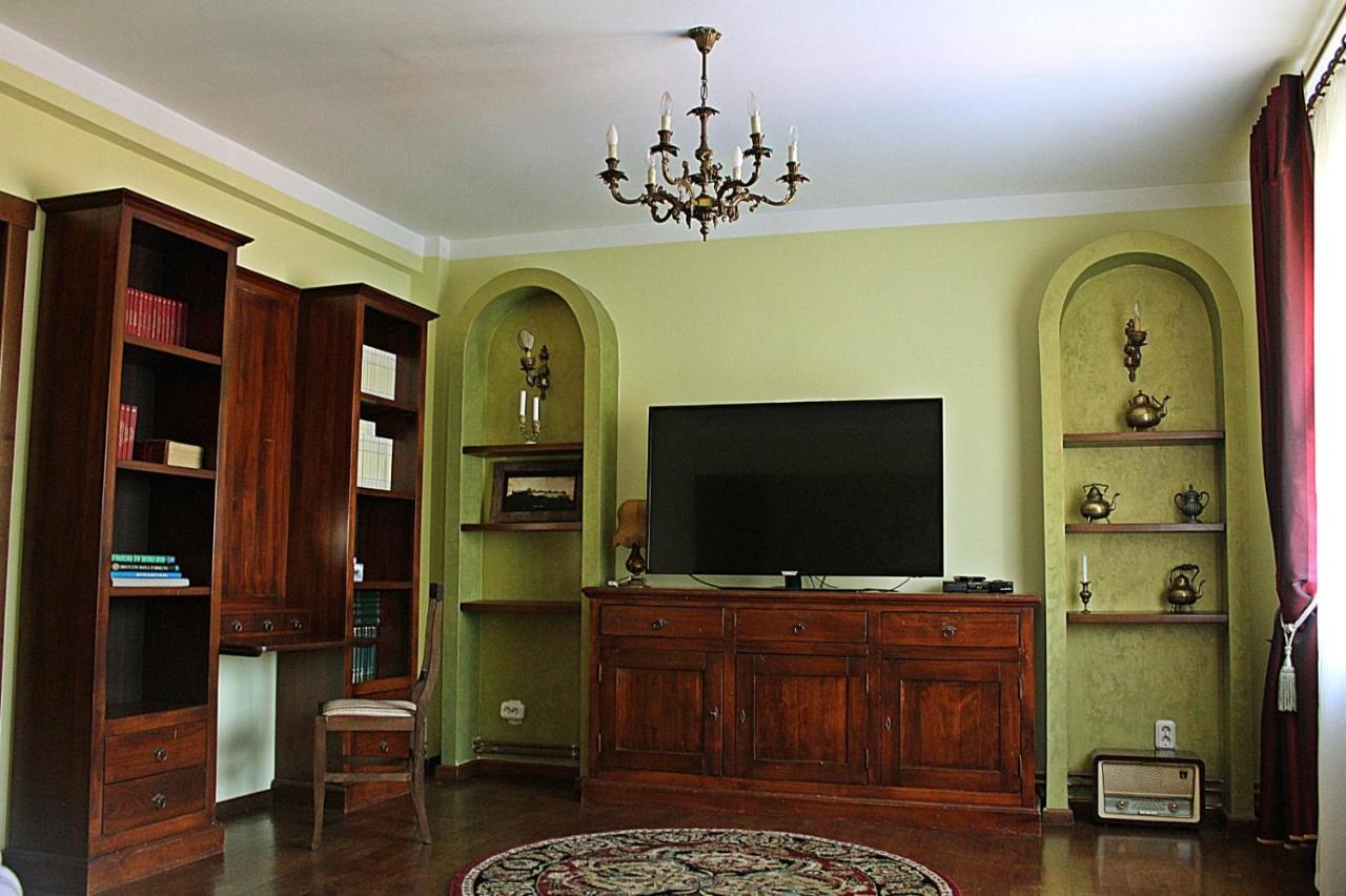 Antik Apartment Sibiu Exterior foto